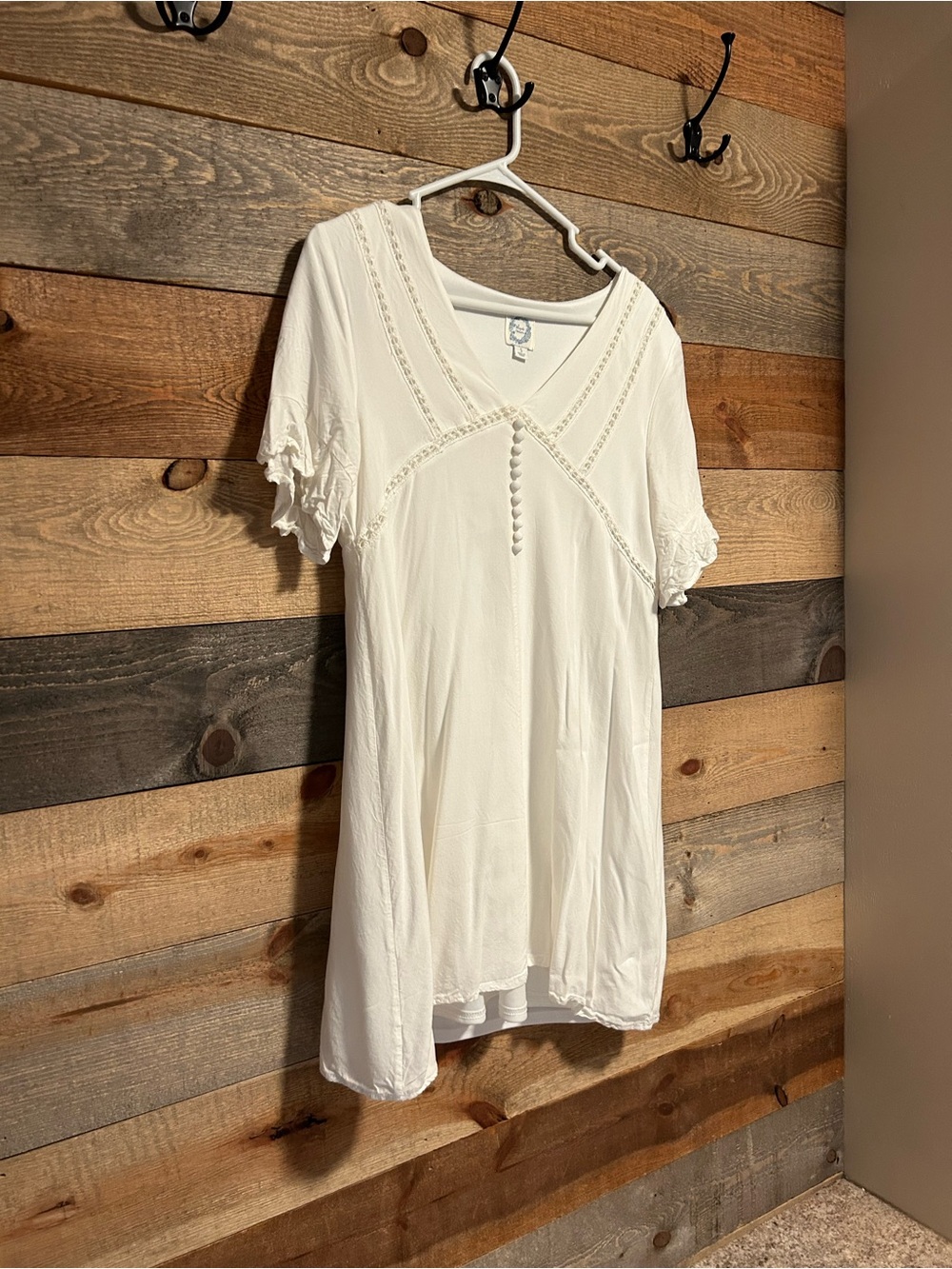 Blue Rain White V-Neck Lace Trim Blouse